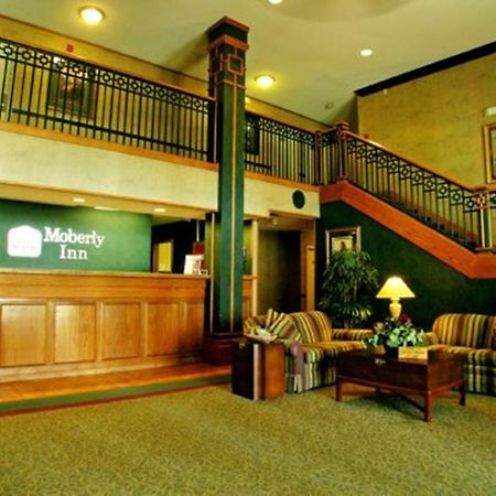 Moberly Inn & Suites 외부 사진