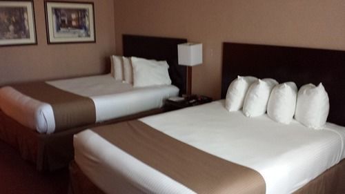 Moberly Inn & Suites 외부 사진