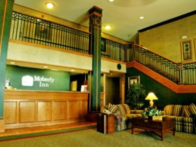 Moberly Inn & Suites 외부 사진