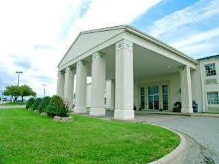 Moberly Inn & Suites 외부 사진