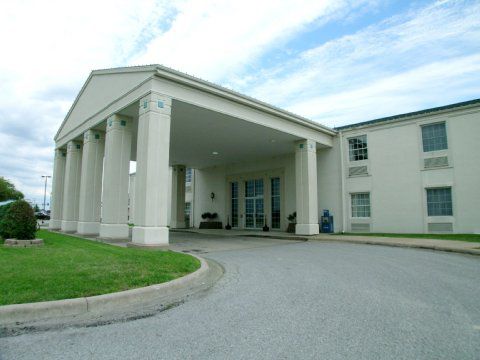 Moberly Inn & Suites 외부 사진